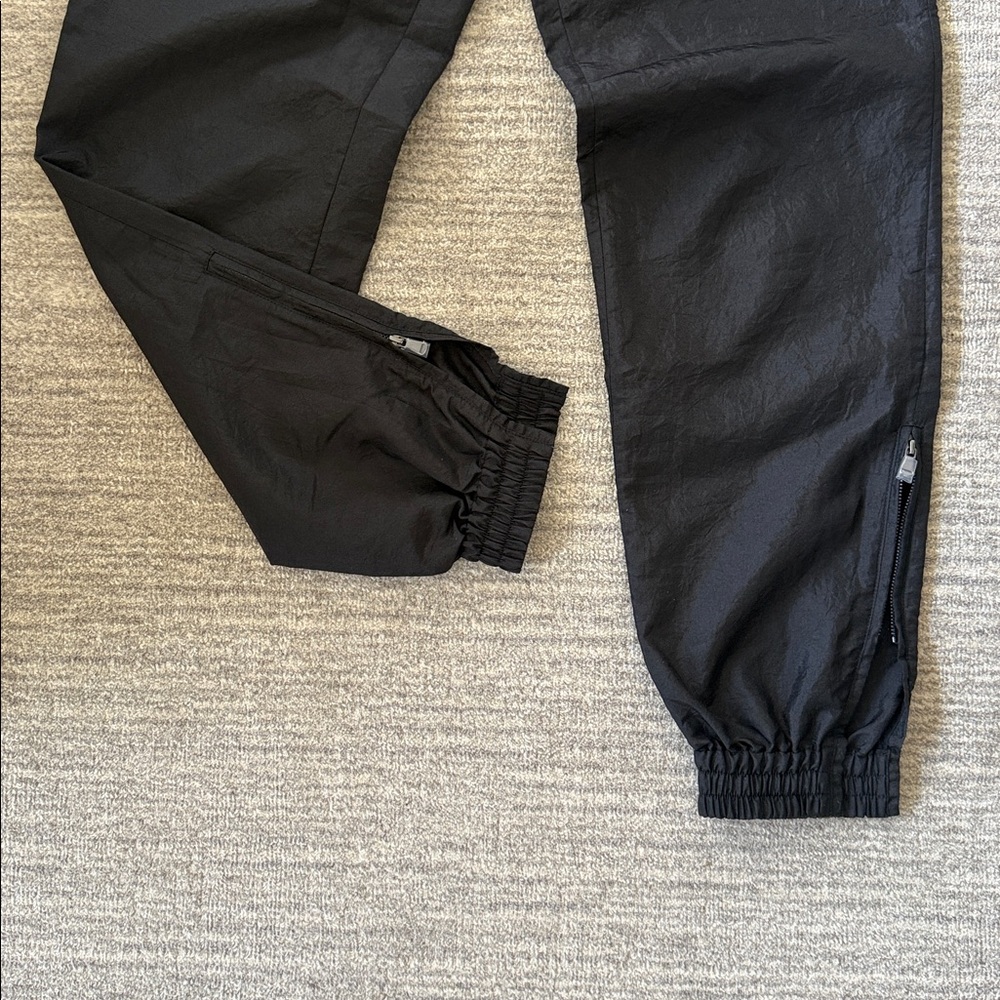 Tibi Crispy Nylon Kat Jogger - Picture 2 of 10